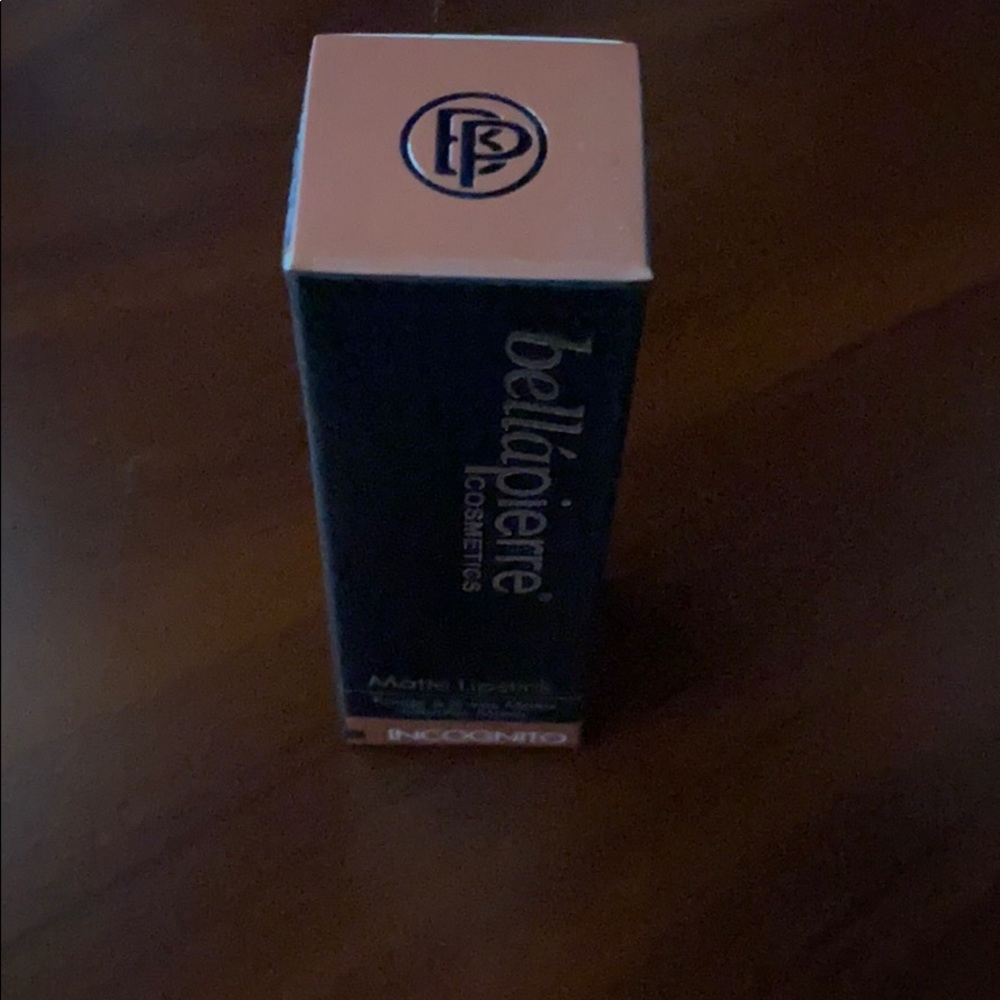 Bellapierre lipstick in incognito